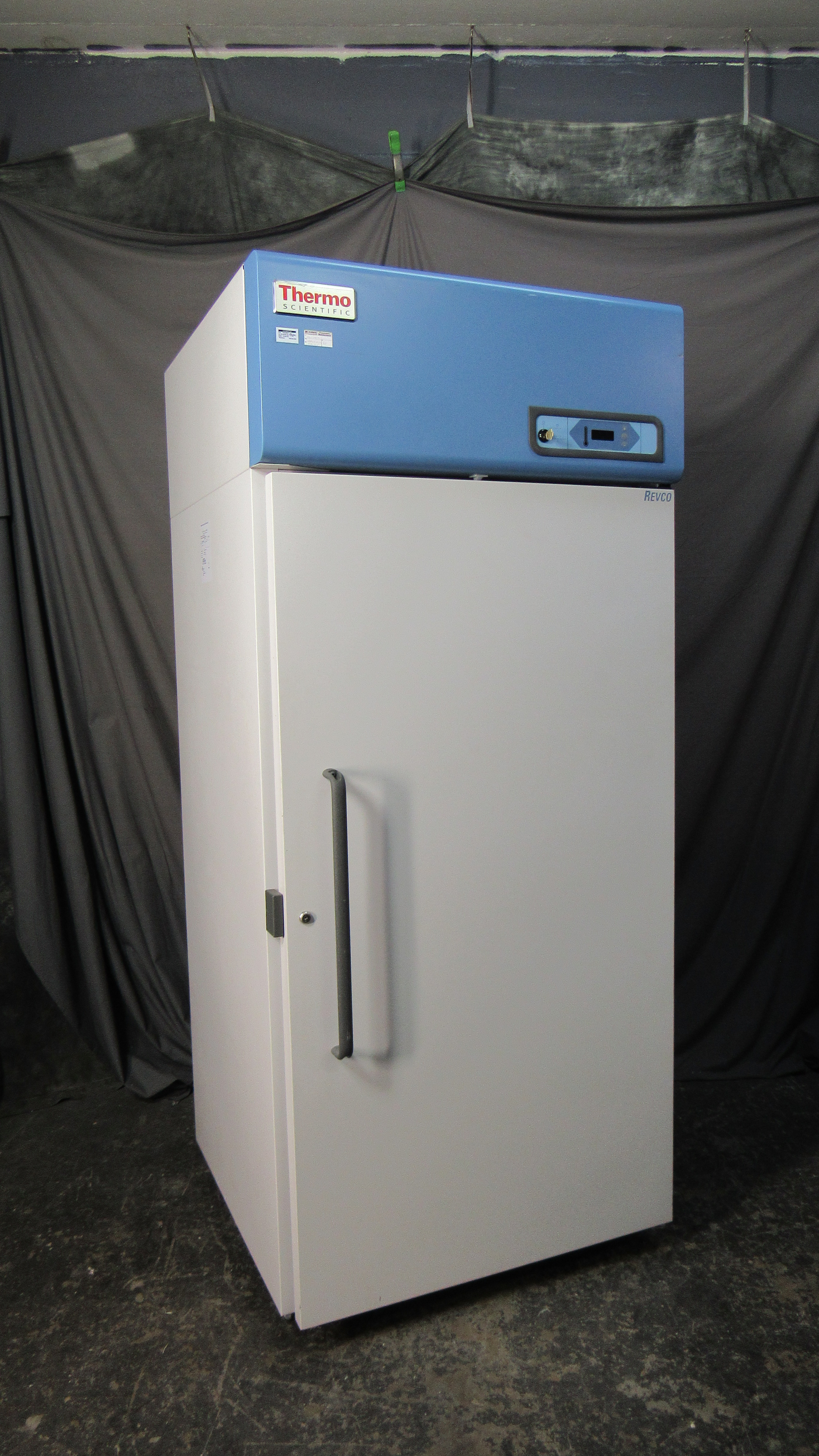 Thermo/Revco REL3004A 29-CuFt Lab Refrigerator; 115V